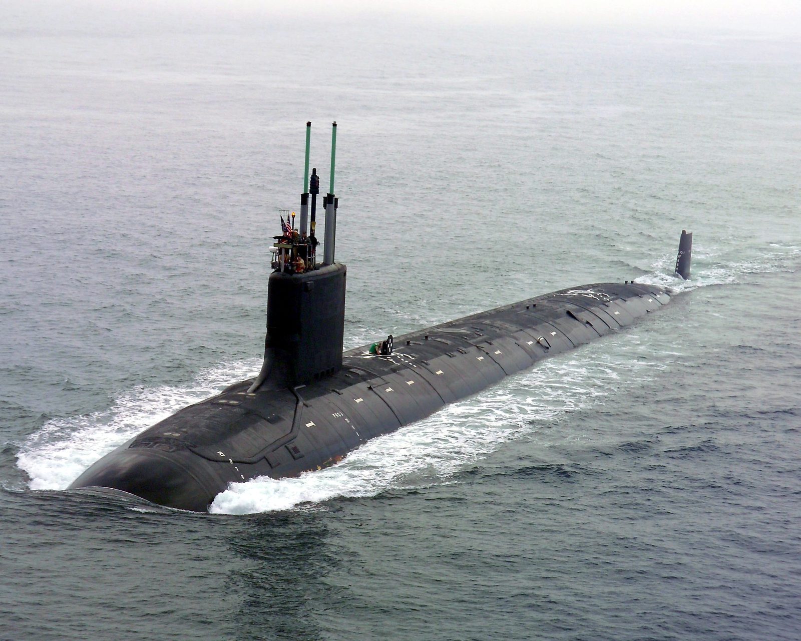 維吉尼亞級核動力攻擊潛艦 USS Virginia (SSN-774) 完成海試返回船廠